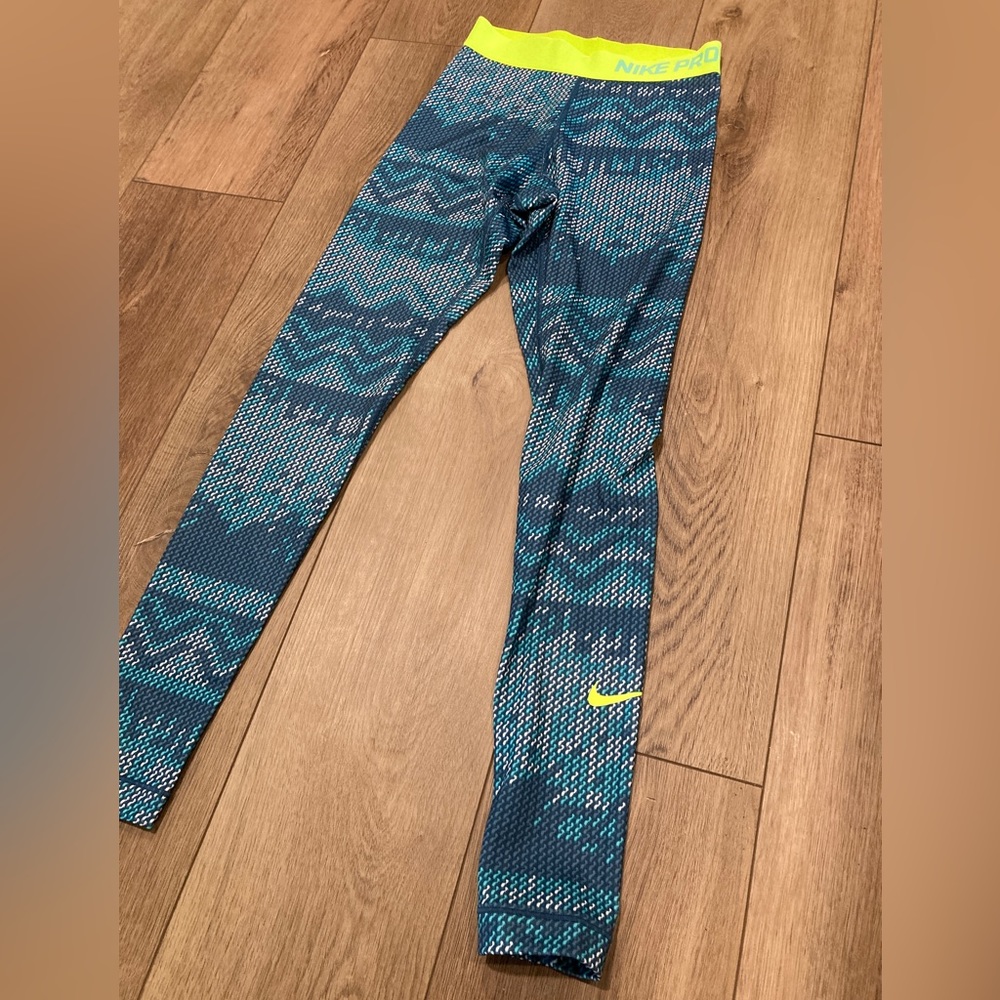 Nike pro leggings xs blue yellow